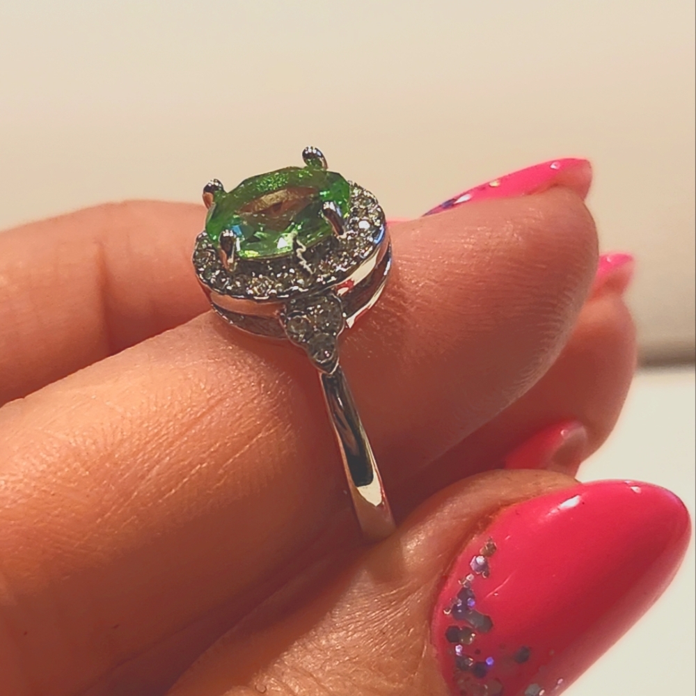 Stainless Steel Ring, Hypoallergenic with Green Zirconia Stone. Fashion Design